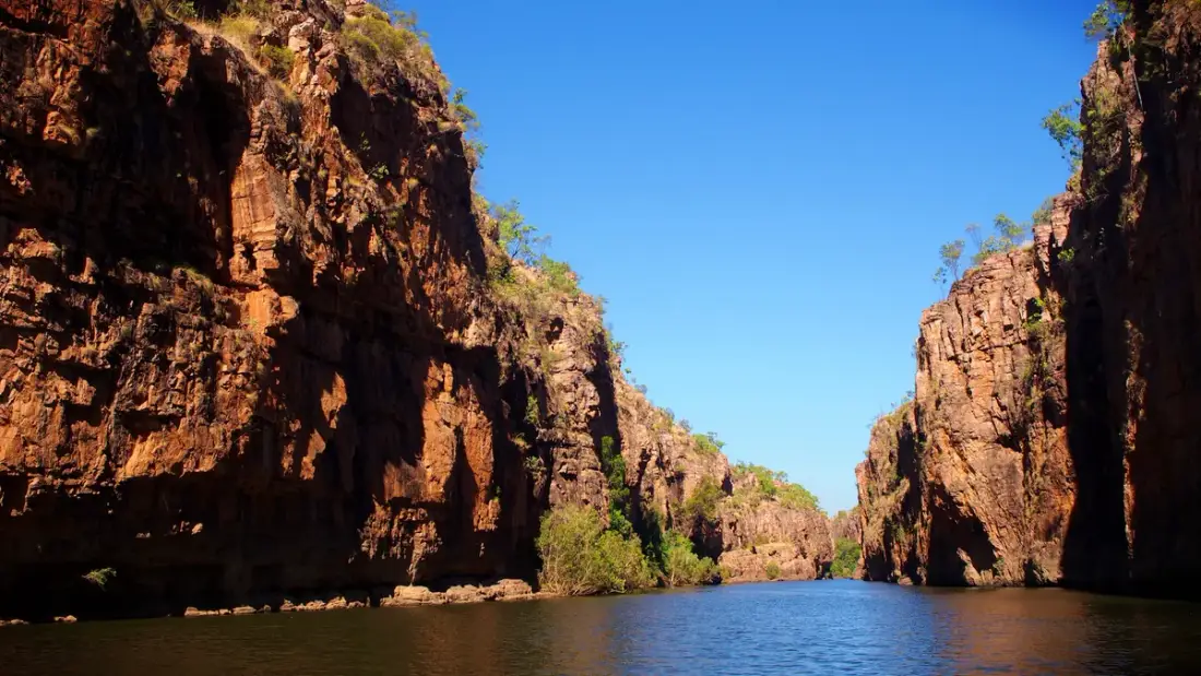 Sandstone cliffs and water at Nitmiluk / Katherine Gorge
